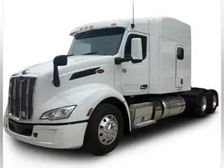2022 Peterbilt 579