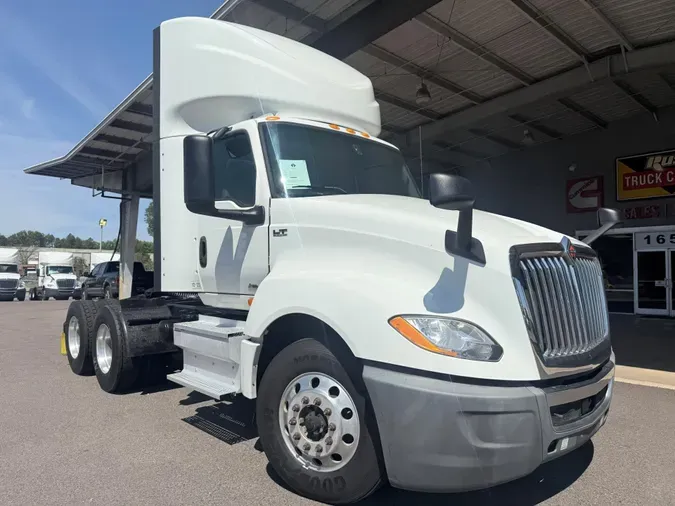 2020 International LT625