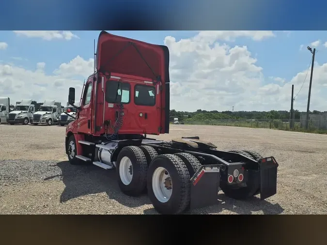 2022 FREIGHTLINER/MERCEDES NEW CASCADIA PX12664a1d7b7f38c8010d54ead4335a00128c3