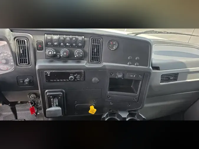 2019 NAVISTAR INTERNATIONAL MV607 (4X2)a1db4955b4fe1ffda9a9ddca6f8b7b0e