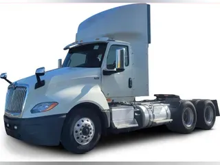 2020 International LT625