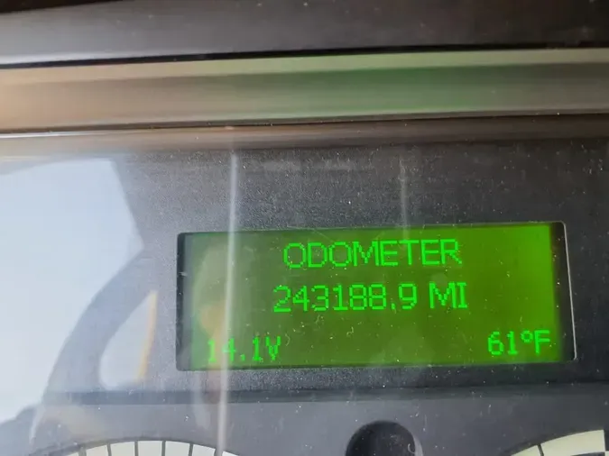 2017 FREIGHTLINER/MERCEDES M2 106