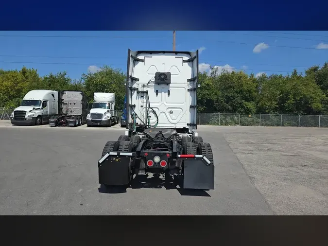 2020 Freightliner Cascadia