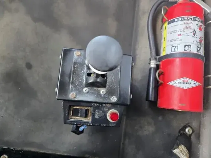 2022 International LT625a1f04c345941b5cd873fef6493f03b4a