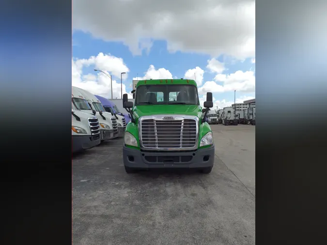 2016 FREIGHTLINER/MERCEDES CASCADIA 125