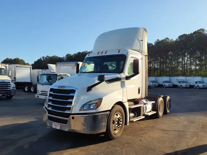 2019 FREIGHTLINER/MERCEDES NEW CASCADIA PX12664
