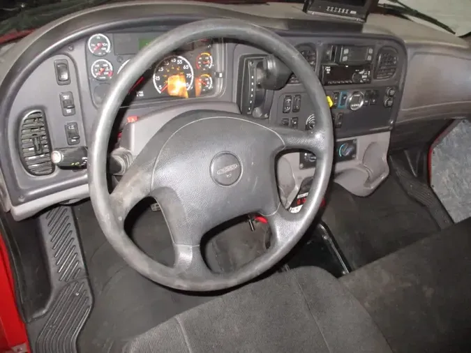 2020 FREIGHTLINER/MERCEDES M2 106