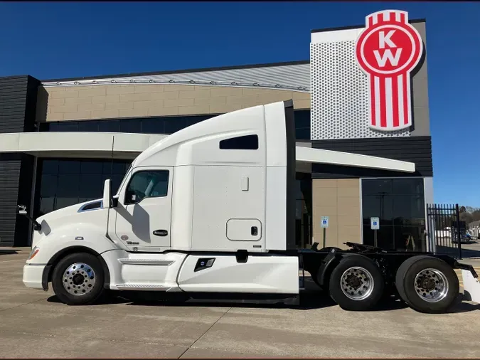 2020 Kenworth T680