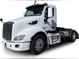 2018 Peterbilt 579