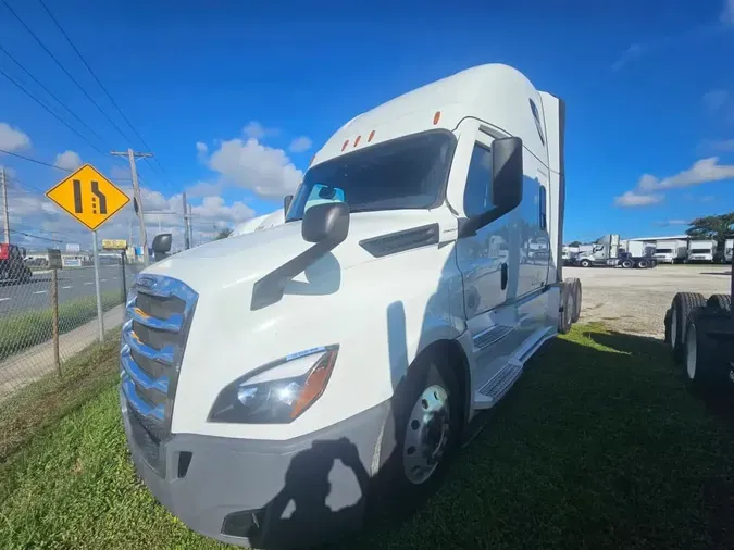2022 FREIGHTLINER/MERCEDES NEW CASCADIA PX12664a1f96cf15b8274d932d29b8f68237751