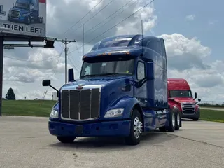 2022 PETERBILT 579