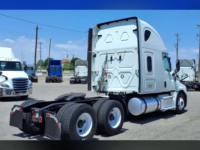 2020 FREIGHTLINER/MERCEDES NEW CASCADIA PX12664a2011d4ab56207a9adf7058545d1caf7