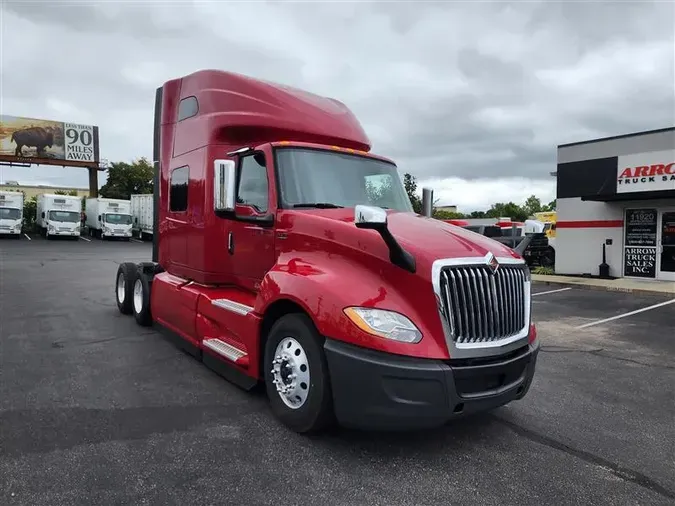 2022 INTERNATIONAL LT625a204f94a745c388f858516481572ab37