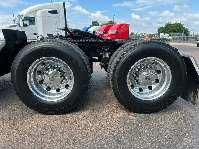 2021 MACK AN64T