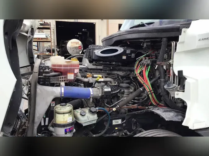 2019 Freightliner Cascadia 126