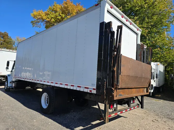 2018 FREIGHTLINER/MERCEDES M2 106