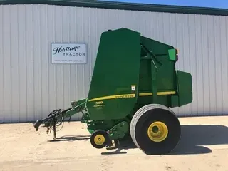 2017 John Deere 569