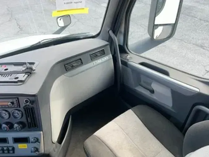 2020 Freightliner Cascadia