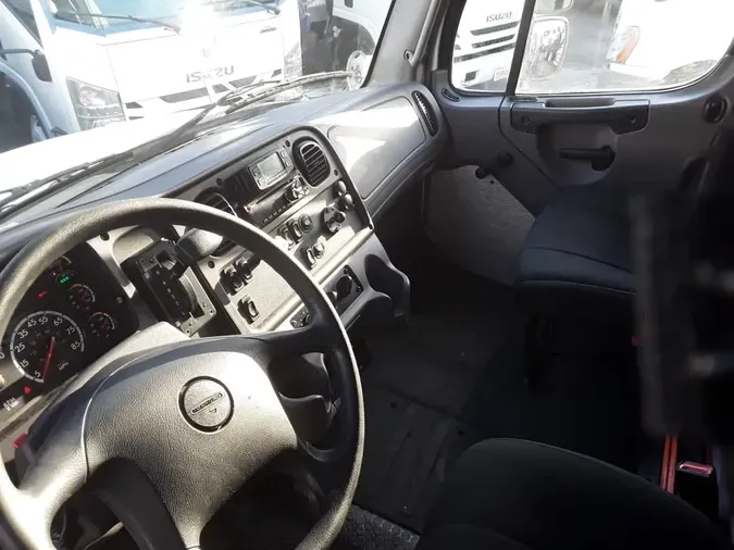 2019 FREIGHTLINER/MERCEDES M2 106