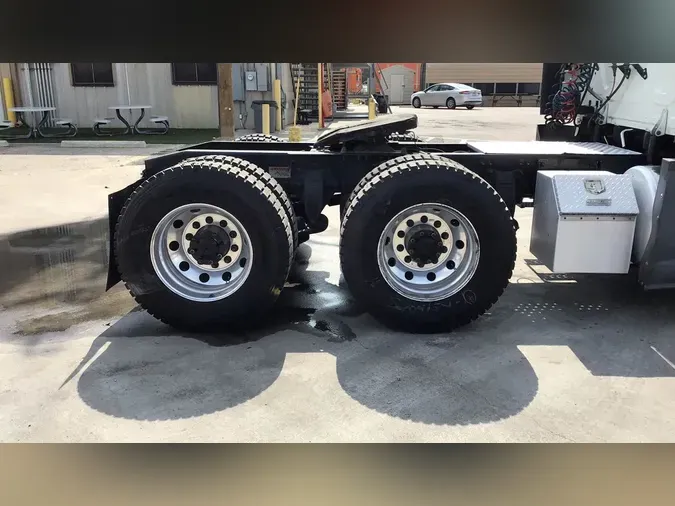 2020 Freightliner Cascadia