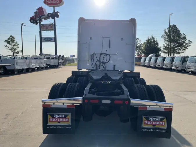 2019 Peterbilt 389