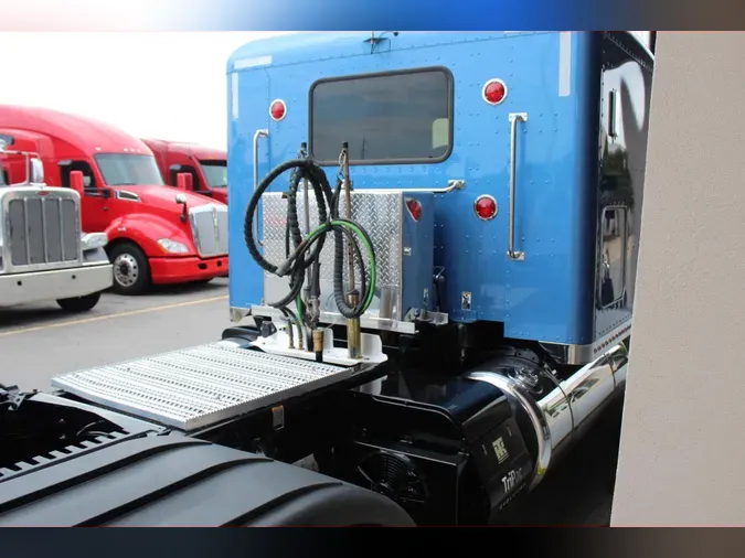 2023 Peterbilt 389a20cf641a5a9c3b5719d5955191cdd0b