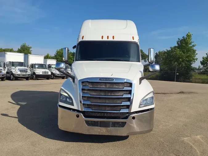 2020 FREIGHTLINER NEW CASCADIA PX12664