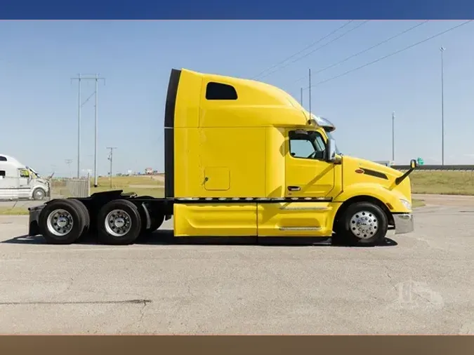 2023 PETERBILT 579