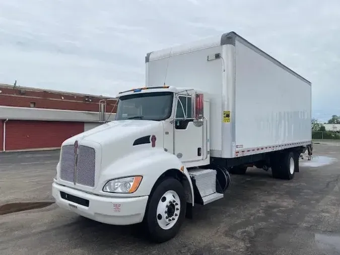 2022 Kenworth T270a2156ae370eba4f3a62805b7b4db07a4