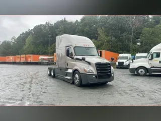 2023 Freightliner Cascadia 126