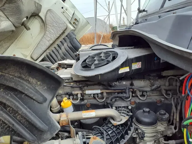 2019 FREIGHTLINER/MERCEDES CASCADIA 125