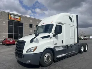2021 Freightliner Cascadia