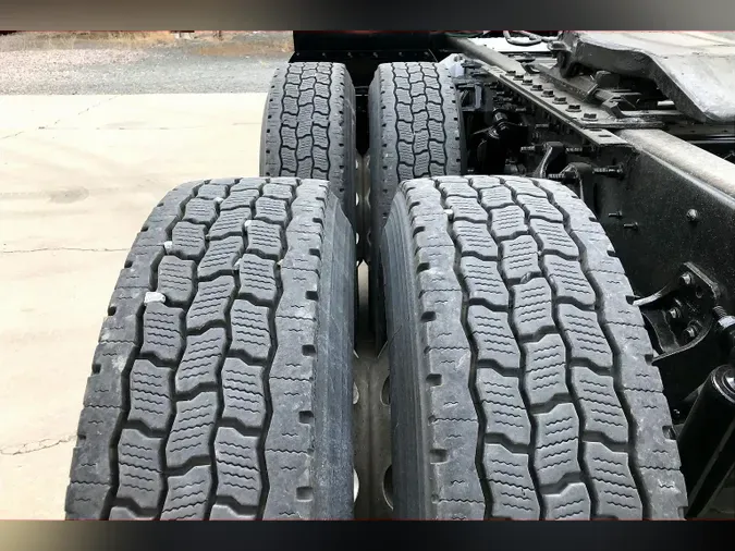 2022 INT LT625 6x4