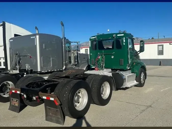 2019 Peterbilt 579a22401d924ebb66a18a98ca589955d28