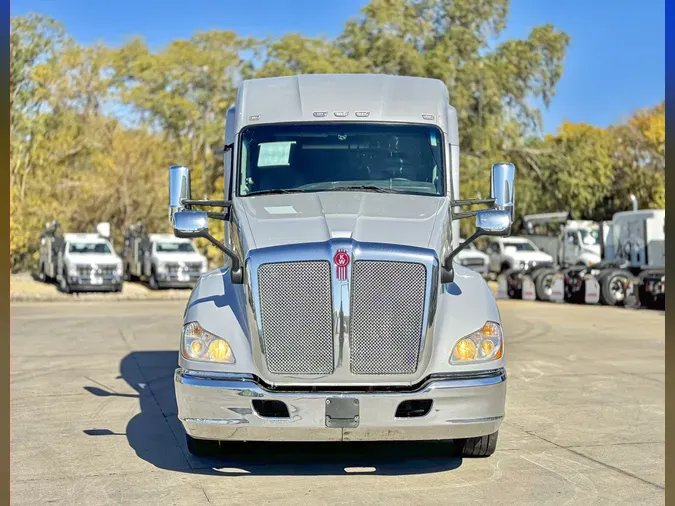 2020 KENWORTH T680