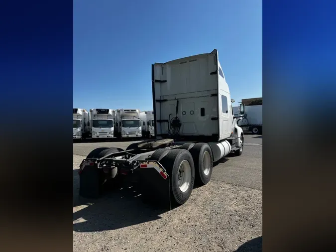 2022 NAVISTAR INTERNATIONAL LT625 SLPR CAB
