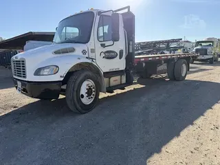2015 FREIGHTLINER BUSINESS CLASS M2 106