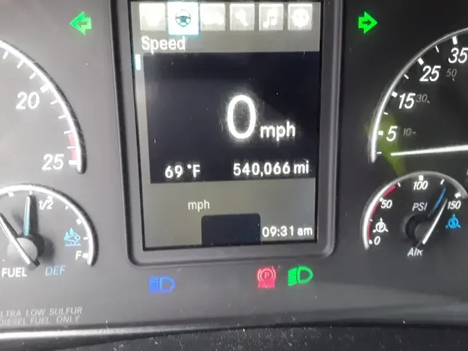 2020 FREIGHTLINER/MERCEDES NEW CASCADIA 126