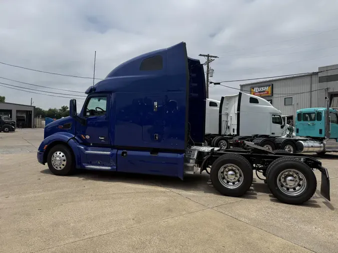 2022 Peterbilt 579