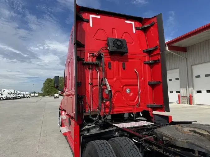 2022 Freightliner Cascadia&reg;