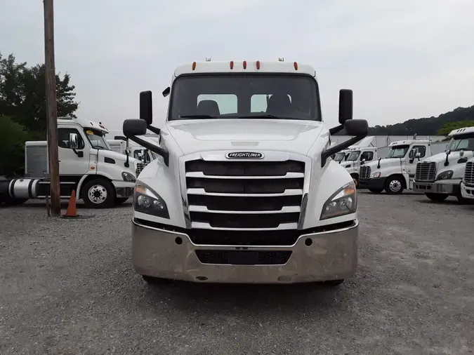 2019 FREIGHTLINER NEW CASCADIA PX12664