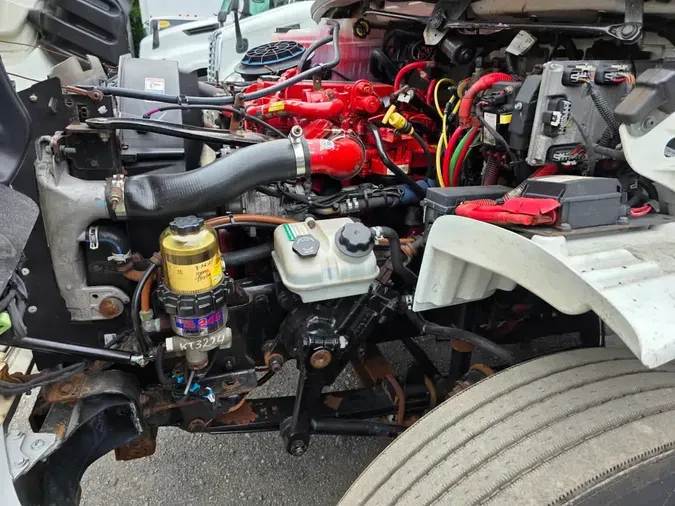 2019 FREIGHTLINER M2 106
