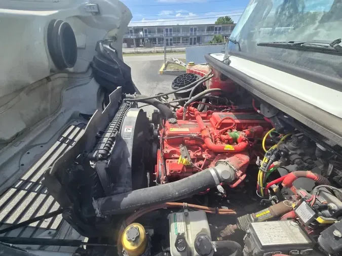 2020 FREIGHTLINER/MERCEDES M2 106a22d3095af2e1dae41b554c3b9cb35ca