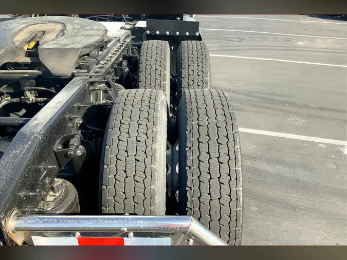2021 INT LT625 6x4