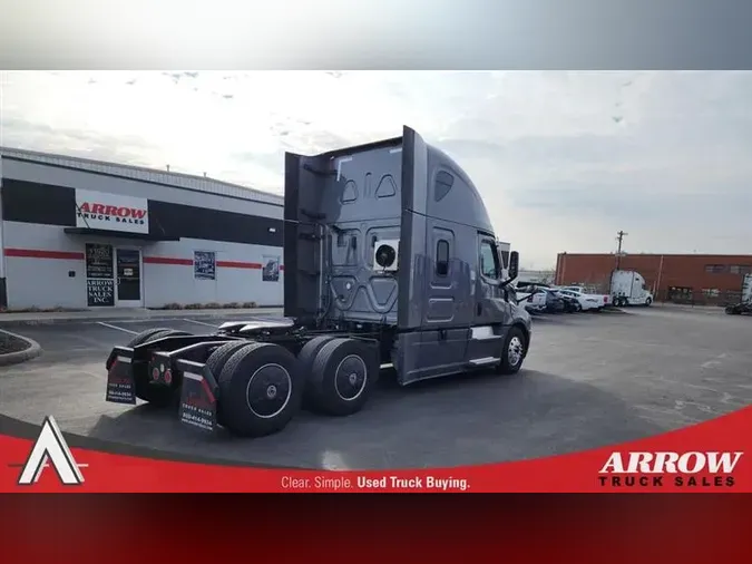 2021 FREIGHTLINER CA126