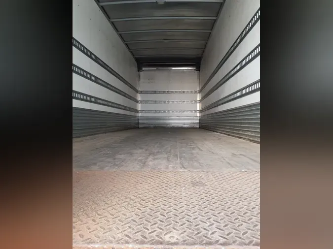 2016 FREIGHTLINER/MERCEDES M2 106a2352b933207879c84f52de6430f1fac