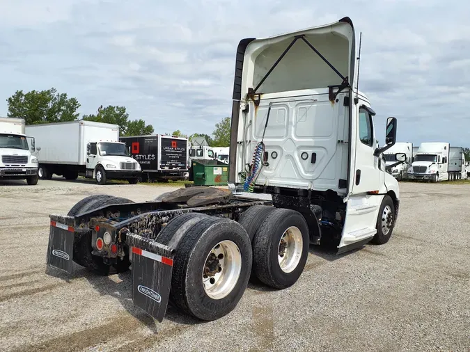 2019 FREIGHTLINER/MERCEDES NEW CASCADIA PX12664