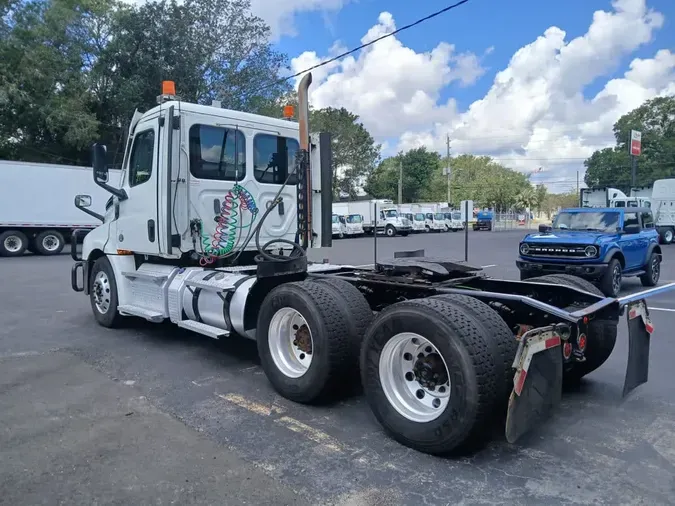 2020 FREIGHTLINER/MERCEDES NEW CASCADIA PX12664