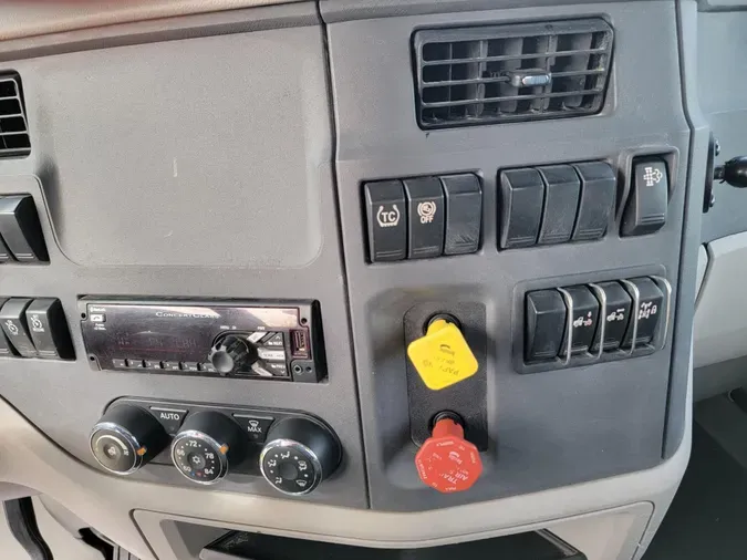 2021 Peterbilt 579