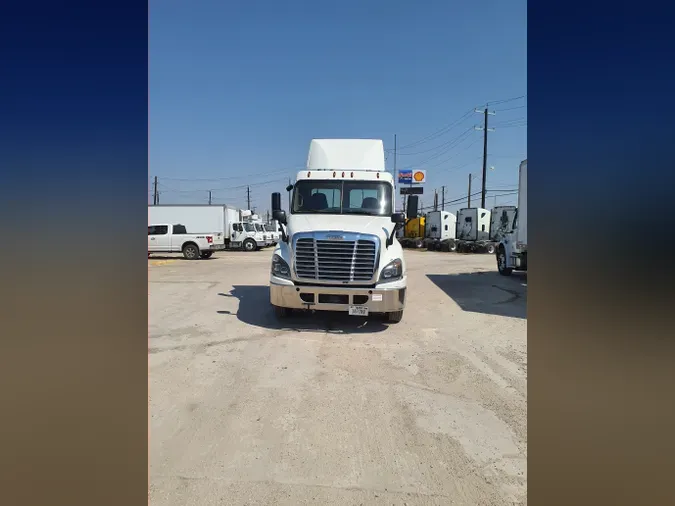 2019 FREIGHTLINER/MERCEDES CASCADIA 125